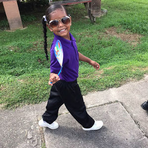 Meet your Posher, Avalon